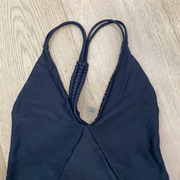 ACACAIA Fullpiece in Black with criss cross braided back - Picture 3 of 5